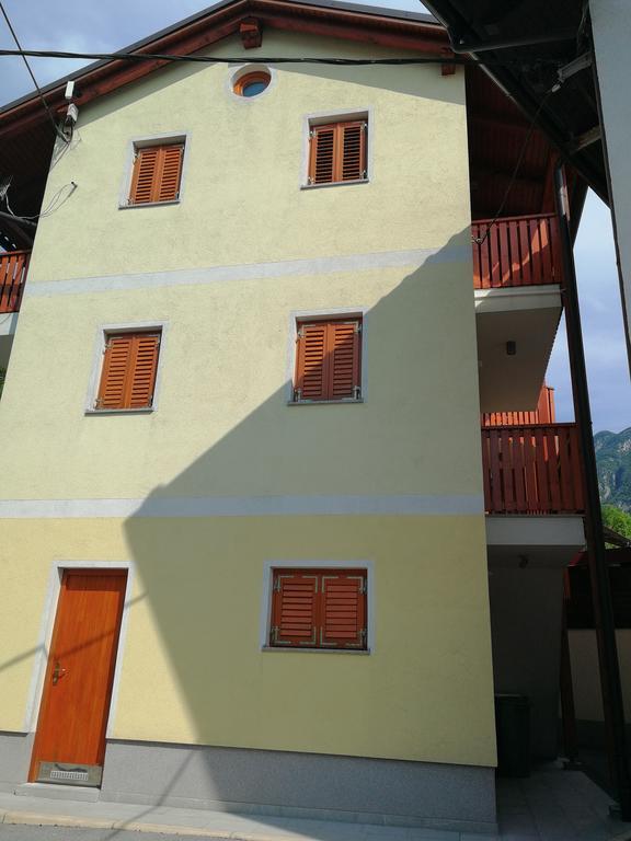 Hisa Kranjc Apartment Kobarid Luaran gambar